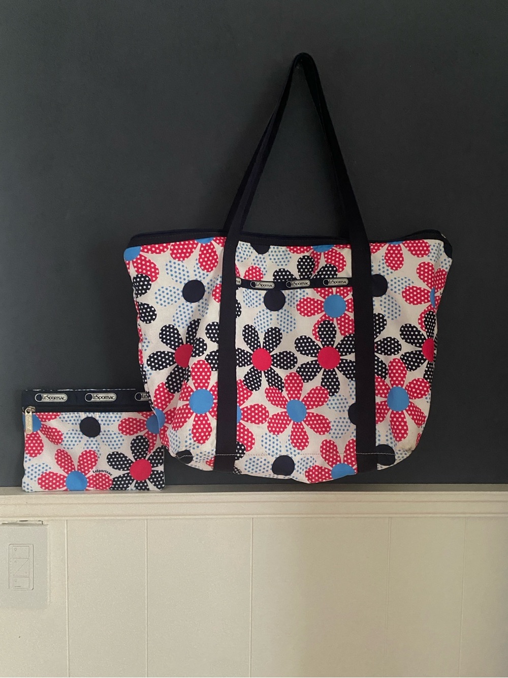 LeSportsac Travel Tote Bag/Matching Pouch Set Floral Polka Dot Print Retired